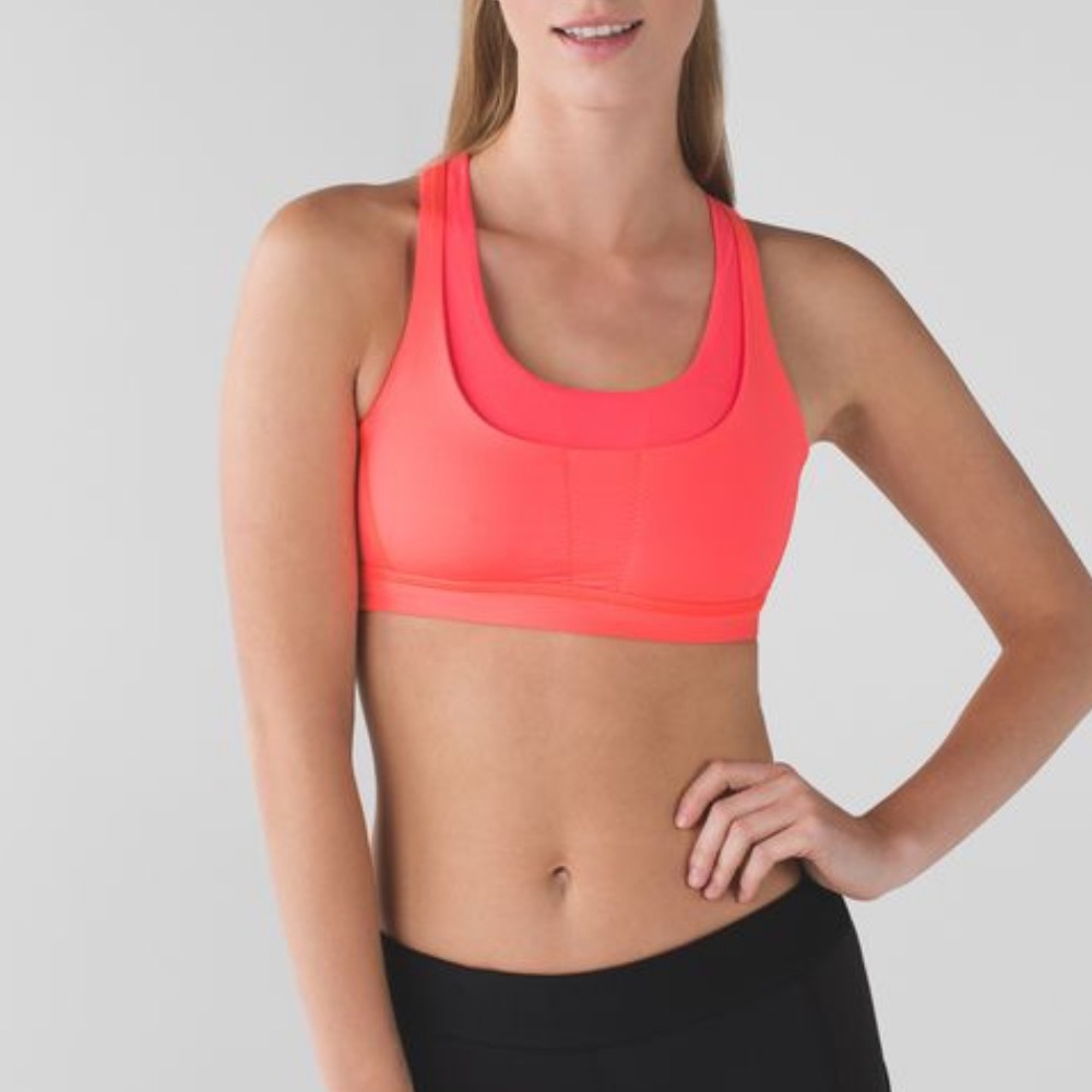lululemon RARE Seawheeze Run Stuff Your Bra III in Pink Grapefruit Size 8